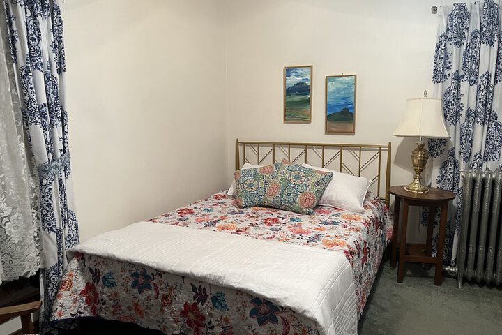 Room 65 of 96