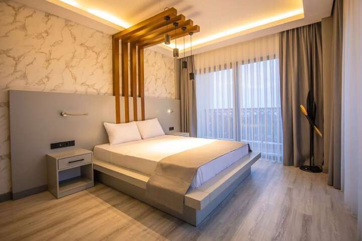 Room 4 of 22