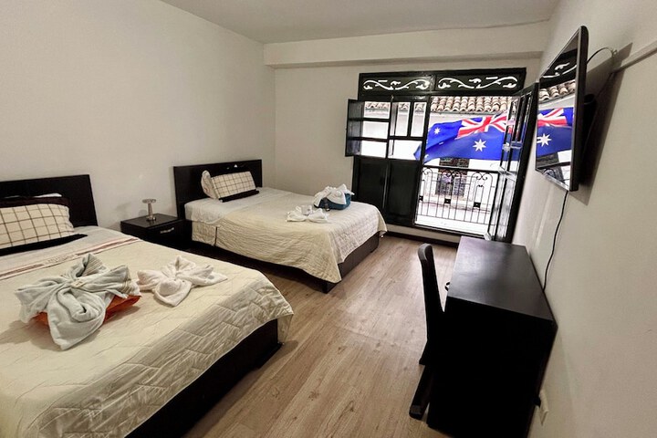 Room 10 of 110