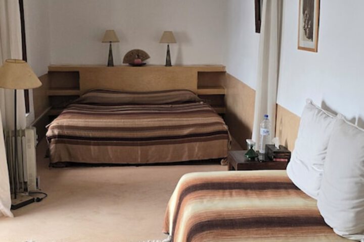 Room 33 of 79