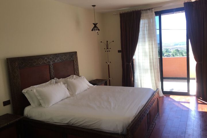 Room 36 of 75