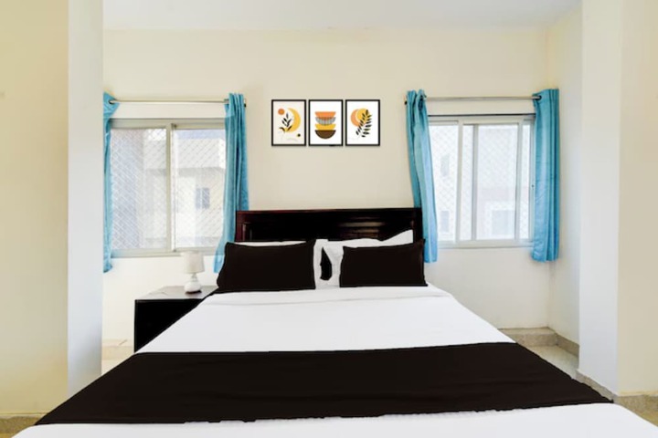 Room 4 of 14