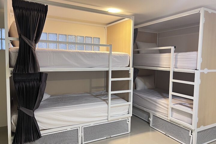 Room 15 of 29