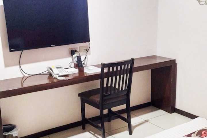 Room 14 of 41