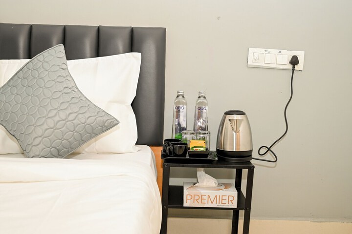 Room 3 of 6