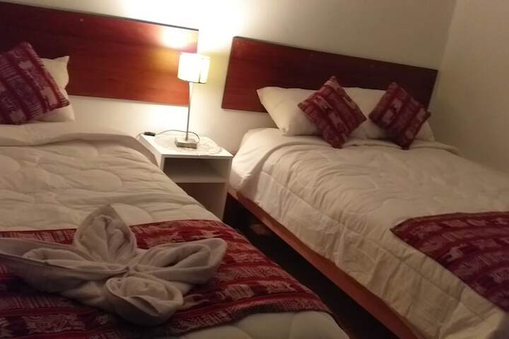Room 9 of 63