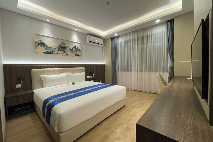 Room 19 of 89