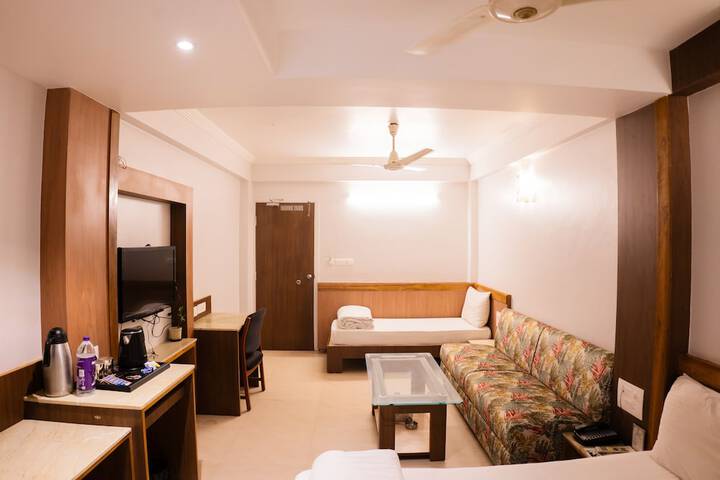 Room 14 of 47