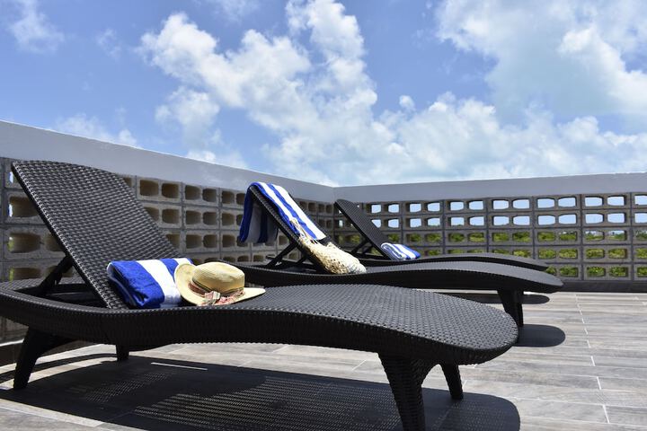 BAHARI CANCUN - ADULTS ONLY