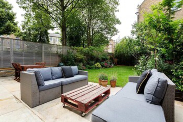 Terrace/Patio 21 of 23