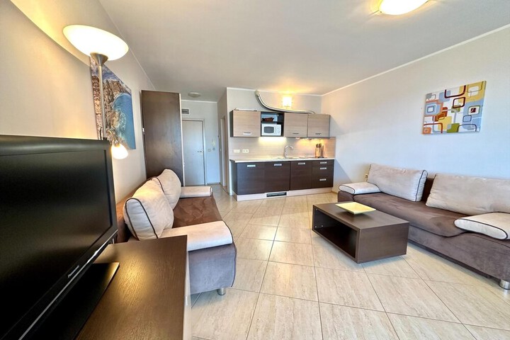 Room 29 of 151