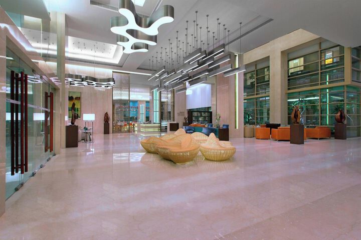 Hotel Interior 4 of 85