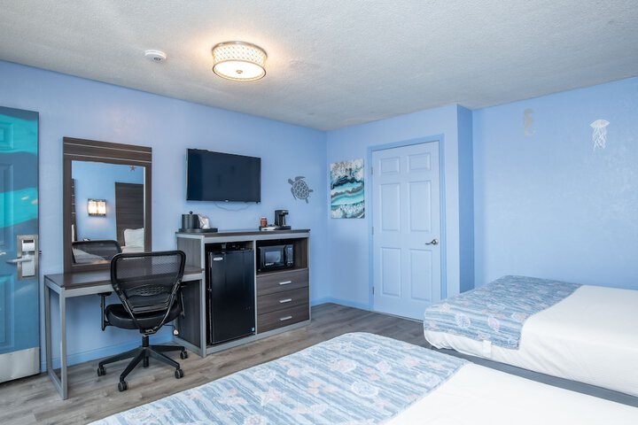 2 Double Beds (20 of 26)