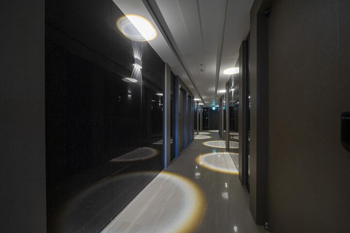 Hotel Interior 5 of 16