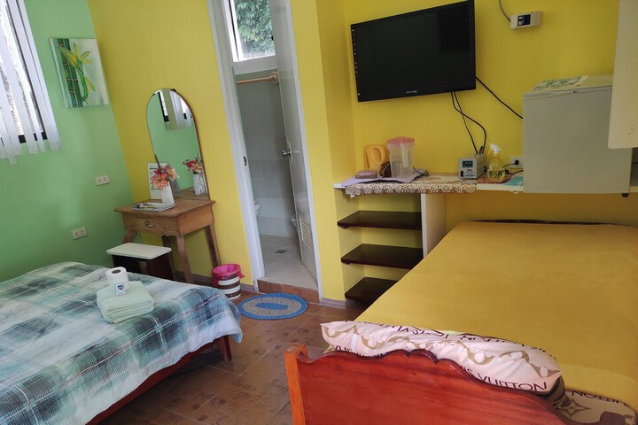 Room 33 of 126