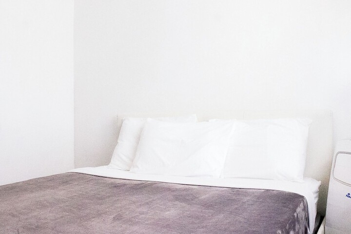Room 4 of 24