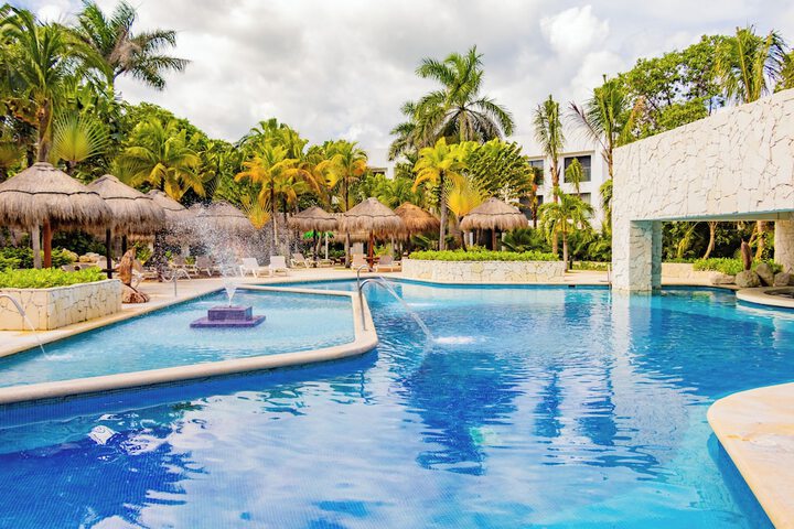 Pool 21 of 87
