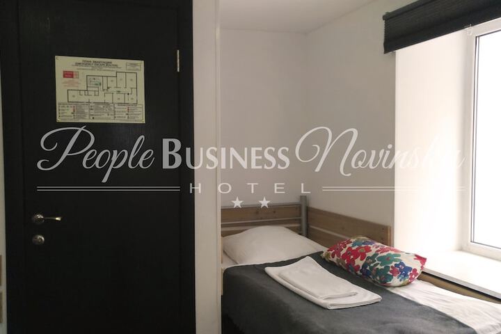 Room 17 of 30