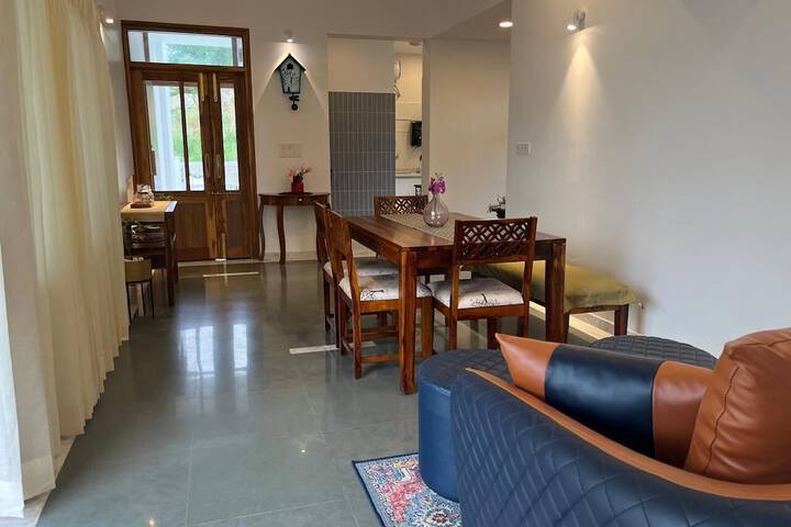 Room 10 of 20