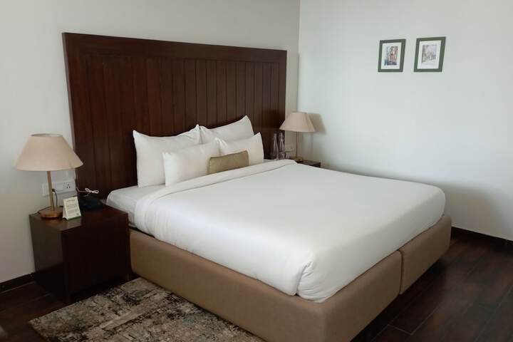 Room 6 of 57