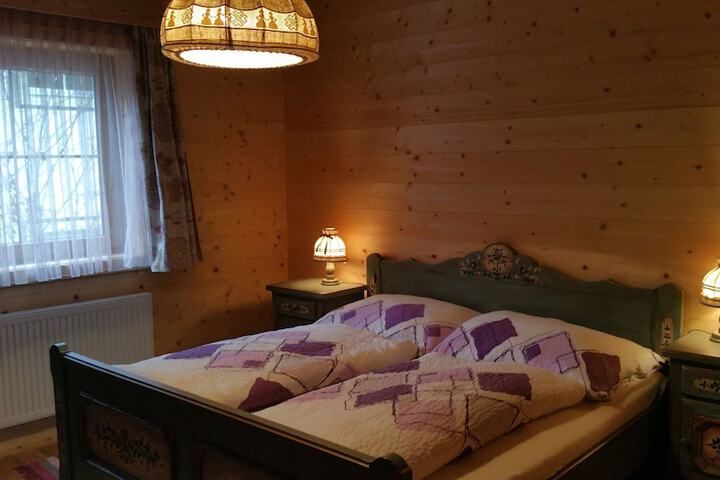 Room 6 of 24