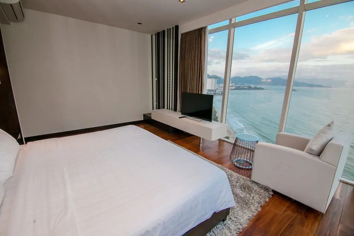 guest_rooms