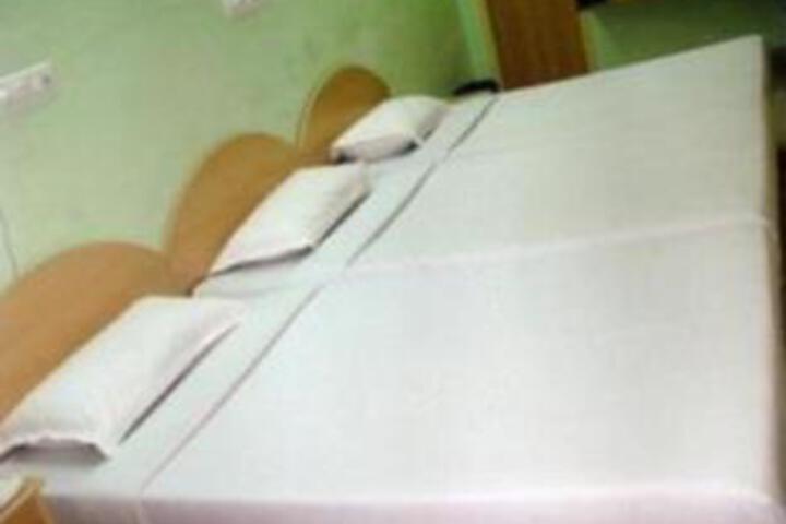 Room 3 of 6
