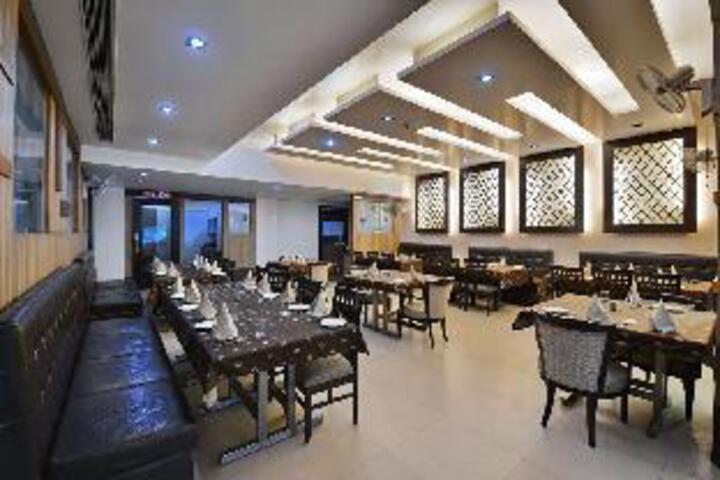 Jyoti Hotel & Restaurant