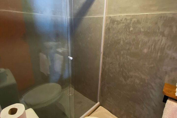 Room 67 of 153
