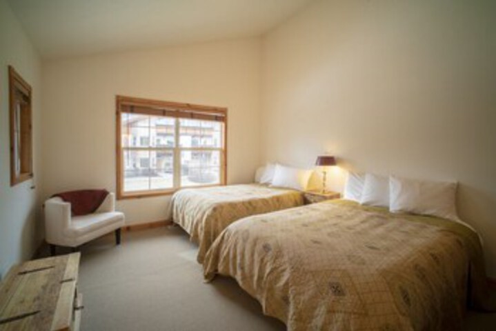 Room 18 of 24