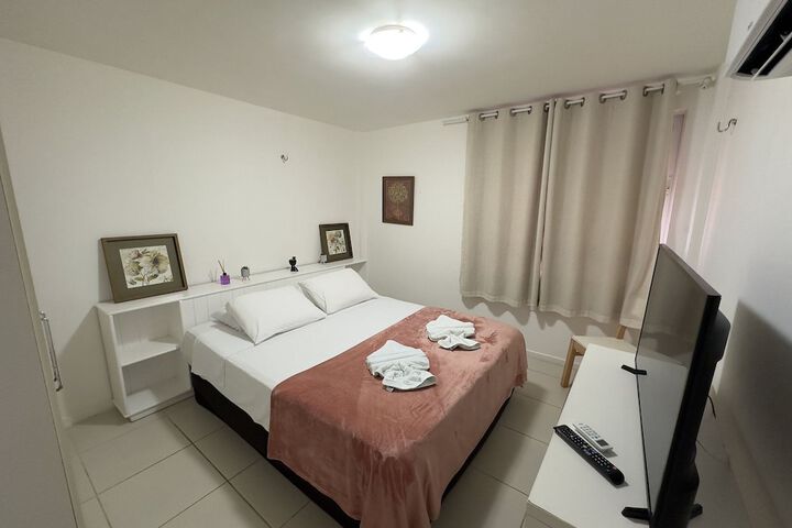 Room 4 of 73
