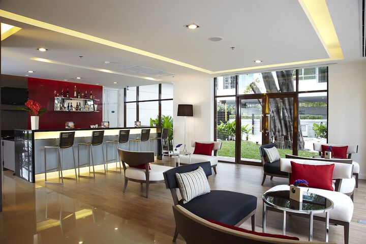Hotel Lobby