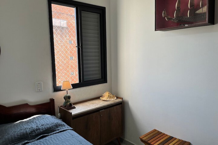 Room 9 of 487