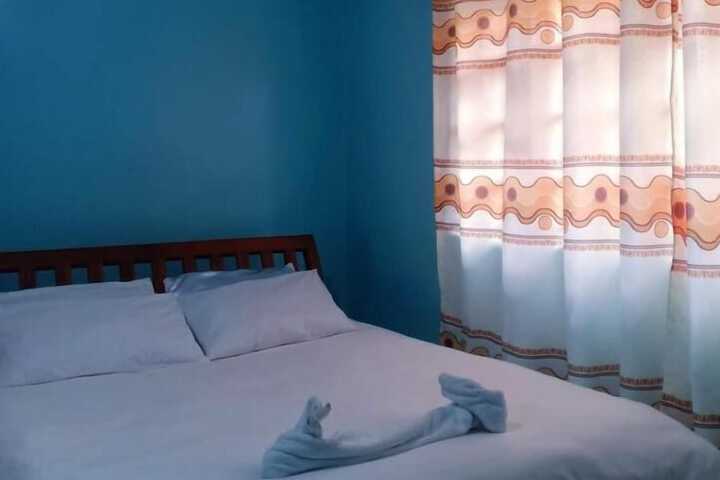Peak Meadows Hotel
