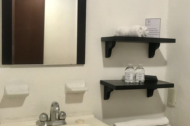 Room 34 of 41