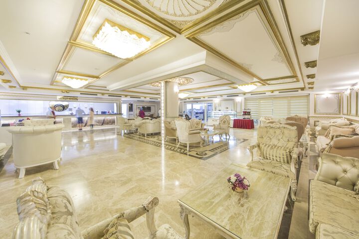 Hotel Interior 4 of 141