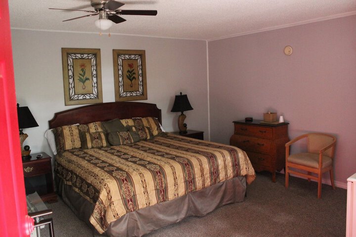 Room 71 of 219