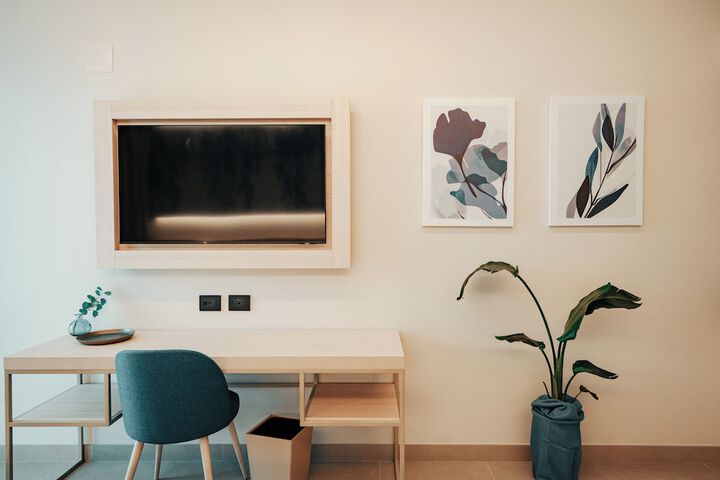 Room 14 of 107