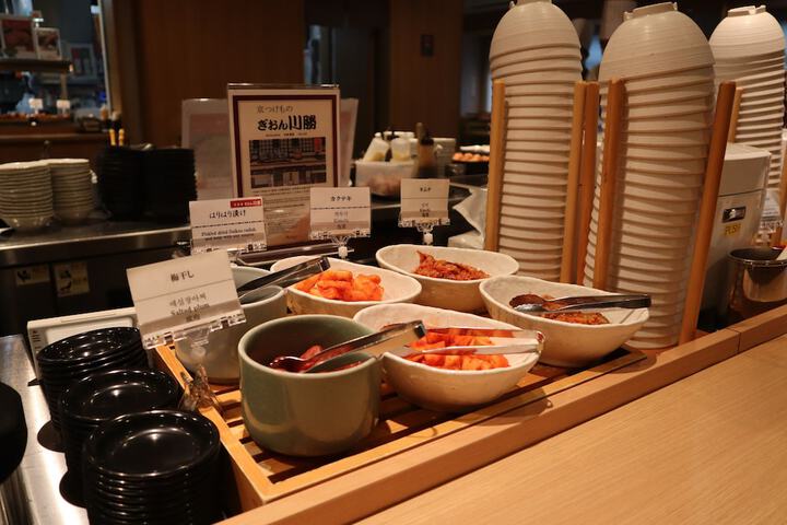 Dining 55 of 96