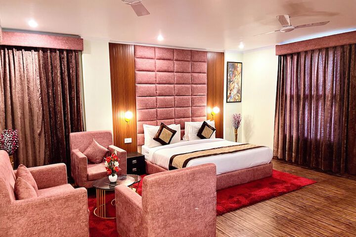 Room 17 of 21