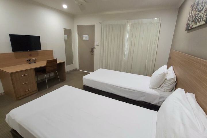 Room 19 of 89