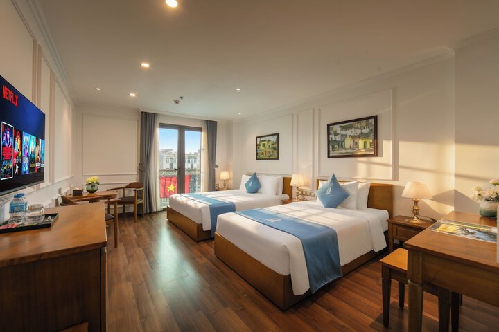 Room 21 of 72