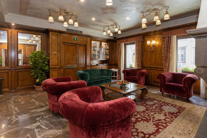 Hotel Lobby