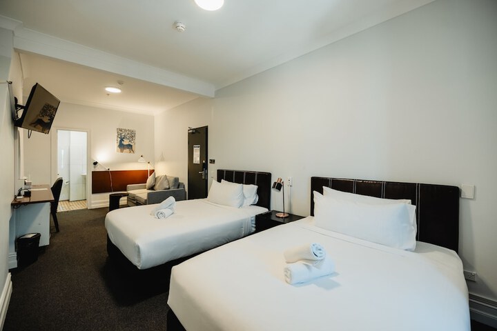 Room 12 of 51