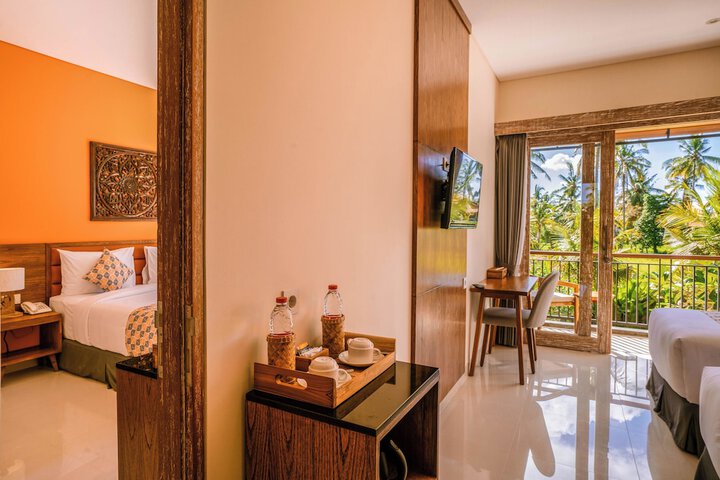 Room 10 of 72