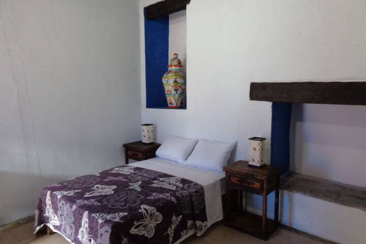 Room 10 of 46