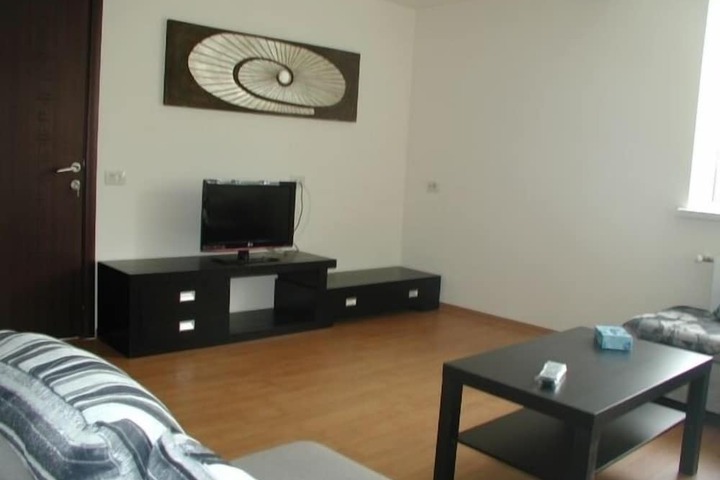 Room 43 of 85