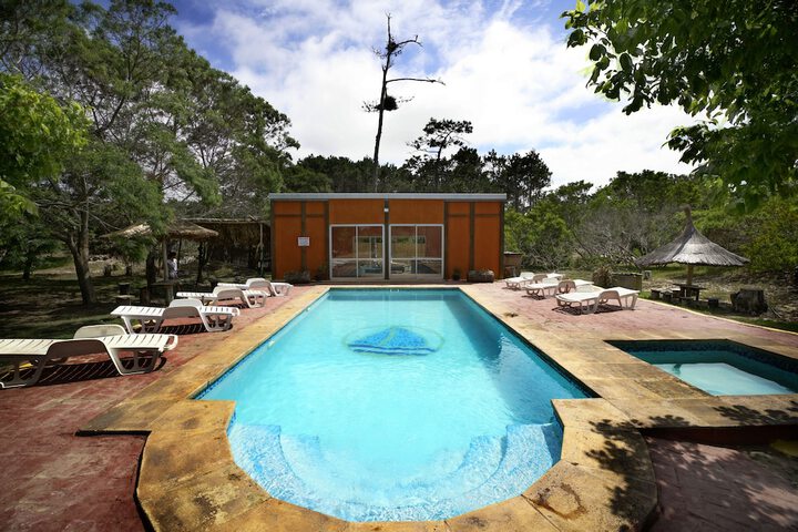 Hotel Pool