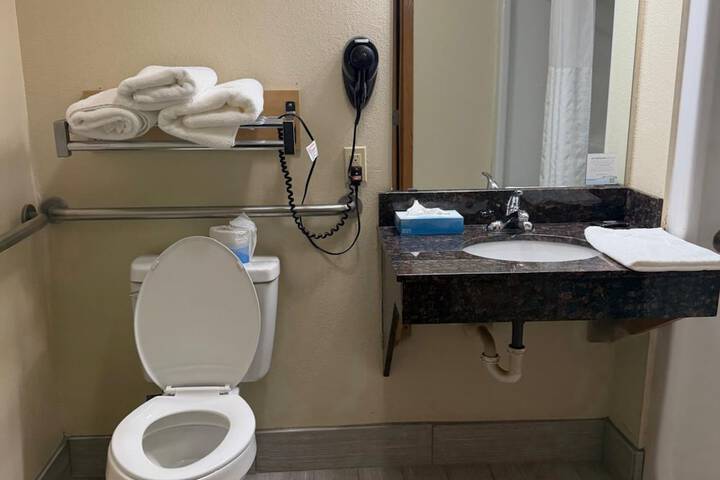 Room 30 of 45
