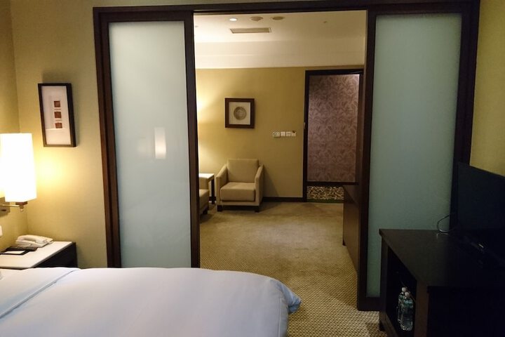Room 26 of 54